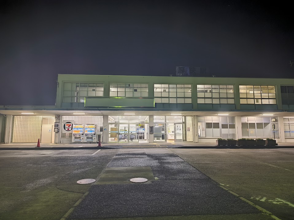 新幹線駅なのが信じられない